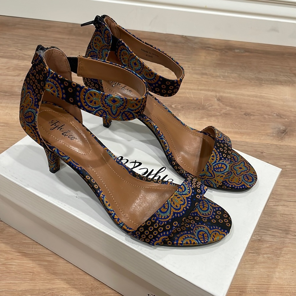 Style & Co Payceef shoes